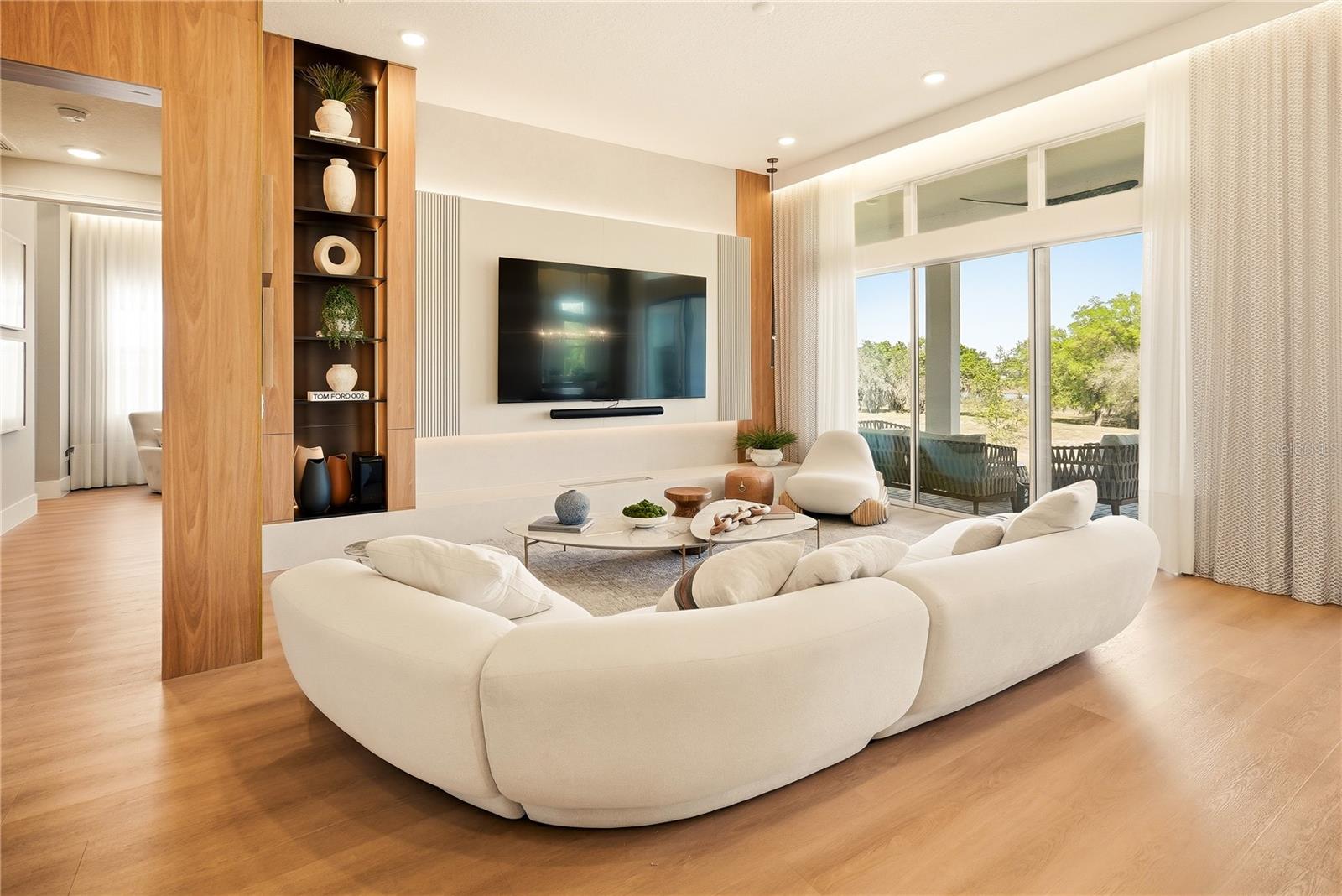 Image 12 of 47 For 16077 Barkly Ridge Court