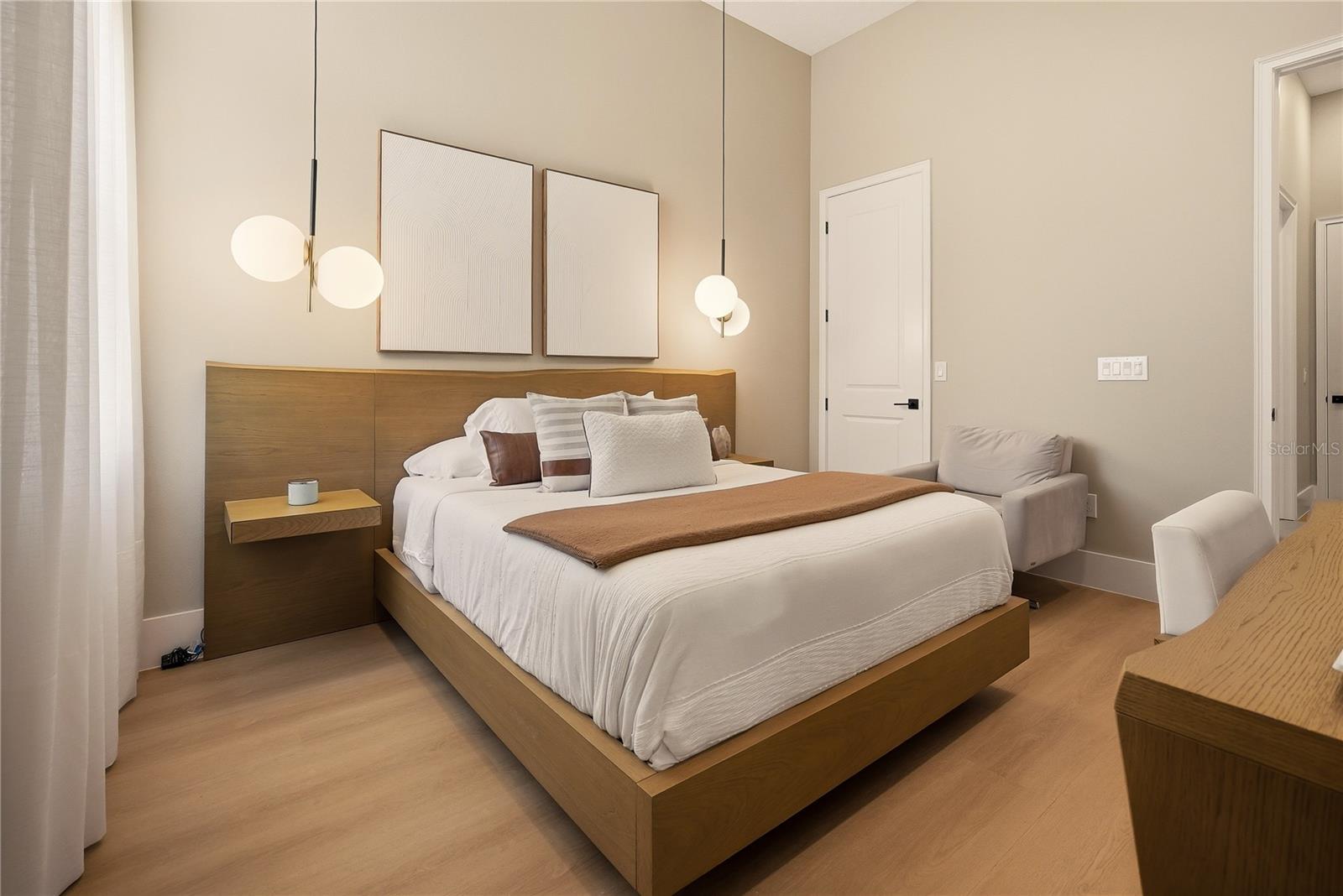 Image 26 of 47 For 16077 Barkly Ridge Court