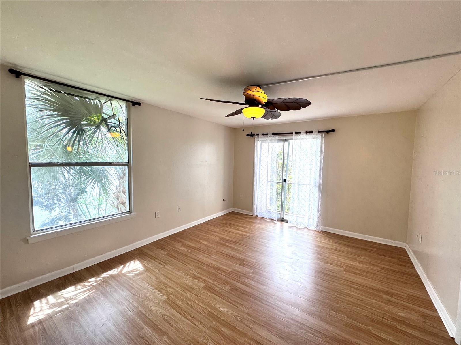 Image 13 of 21 For 514 Orange Drive 26