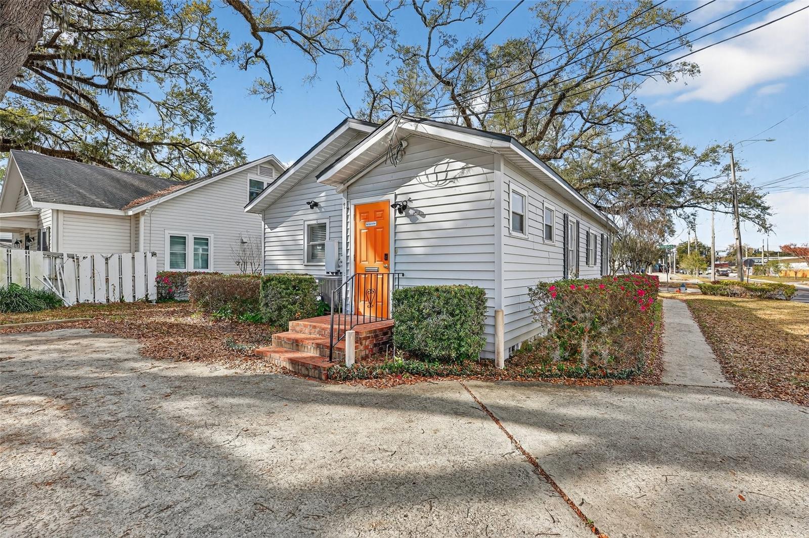 Image 14 of 34 For 1922 Hillcrest Street