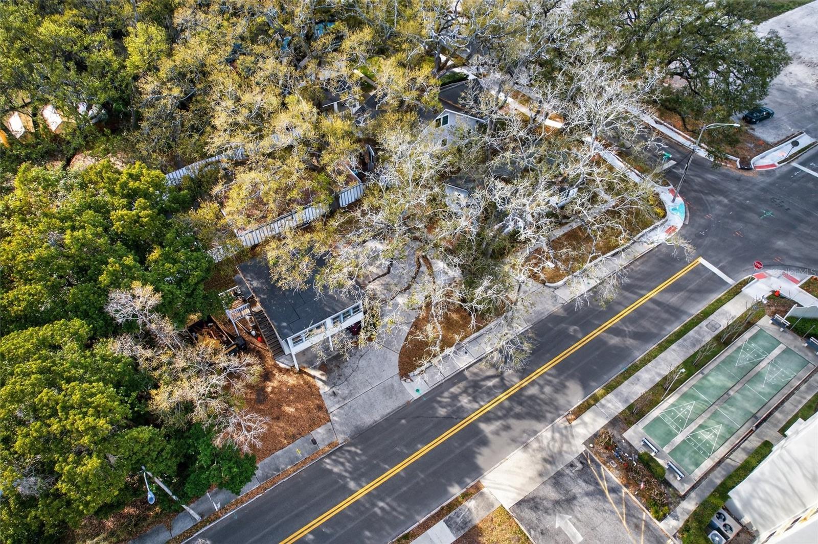 Image 33 of 34 For 1922 Hillcrest Street