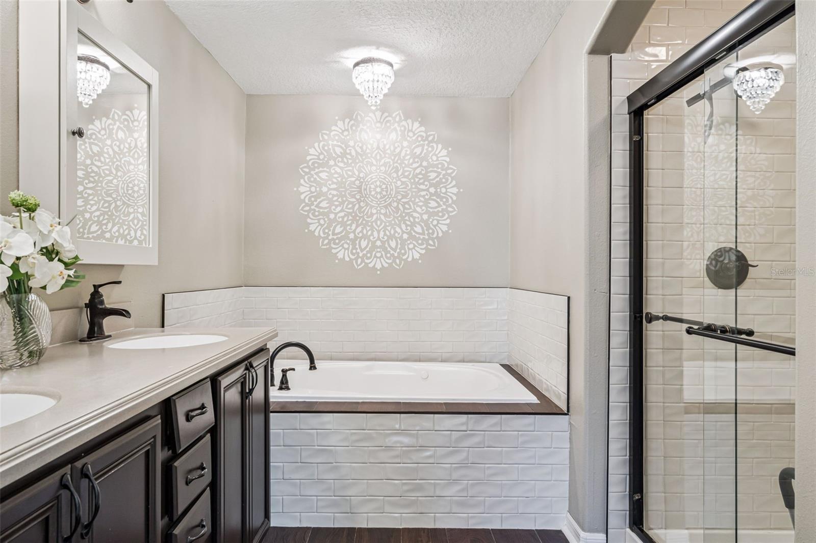 Image 22 of 36 For 4571 Virginia Drive