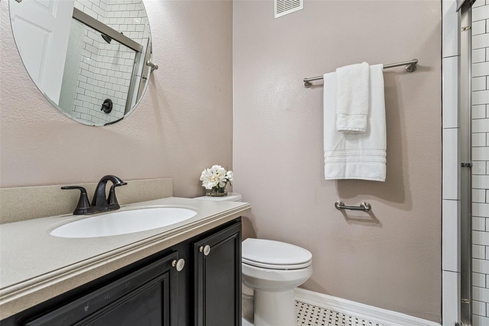 Image 6 of 36 For 4571 Virginia Drive