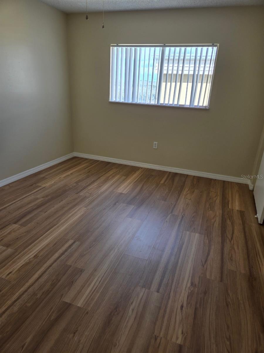 Image 9 of 9 For 1000 Lake Of The Woods Boulevard 201e