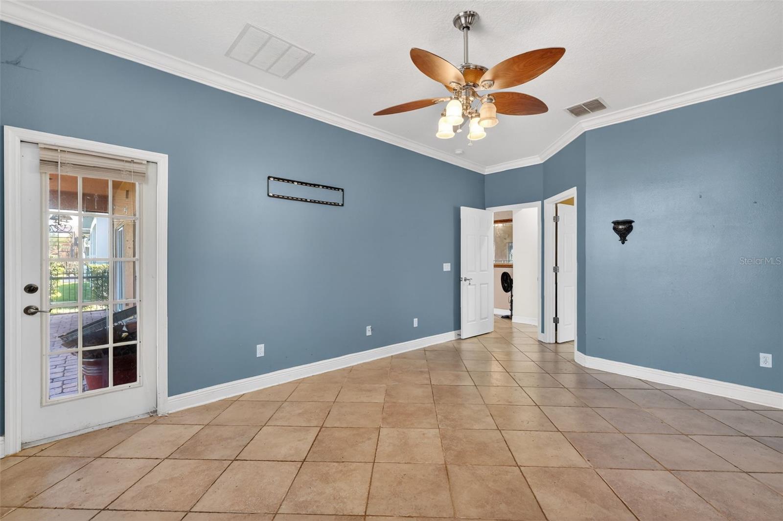 Image 14 of 31 For 5413 Walsh Pond Court