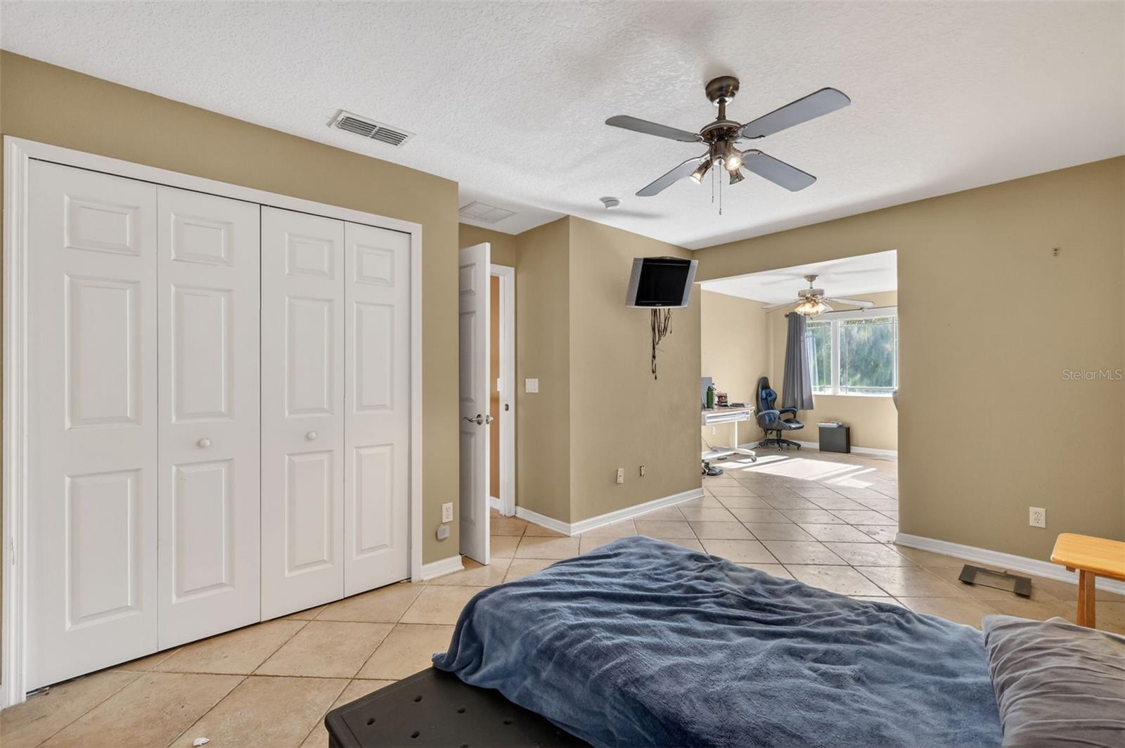 Image 25 of 31 For 5413 Walsh Pond Court