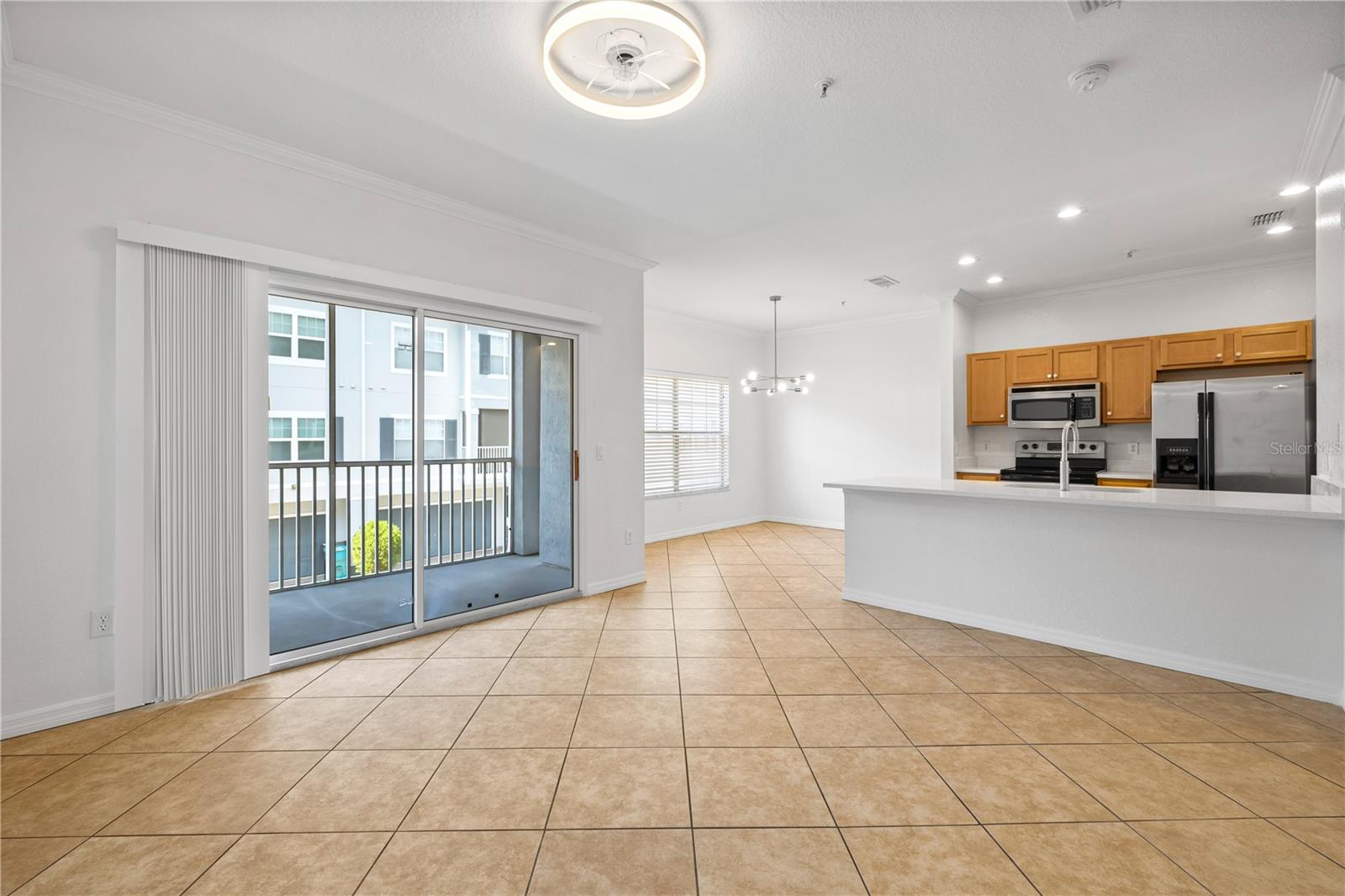 Image 12 of 55 For 2532 Grand Central Parkway 6