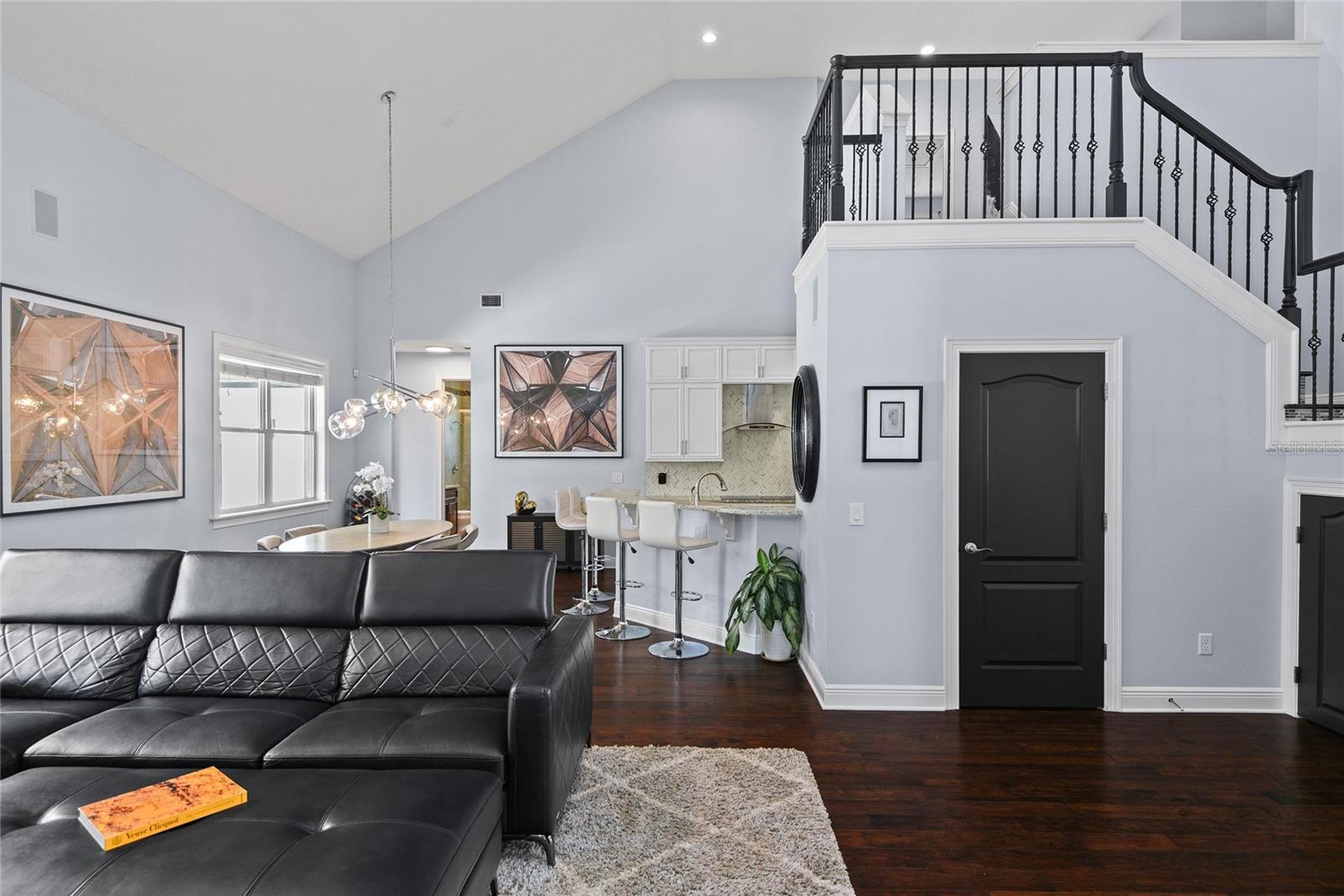 Image 11 of 46 For 1840 Bryan Avenue