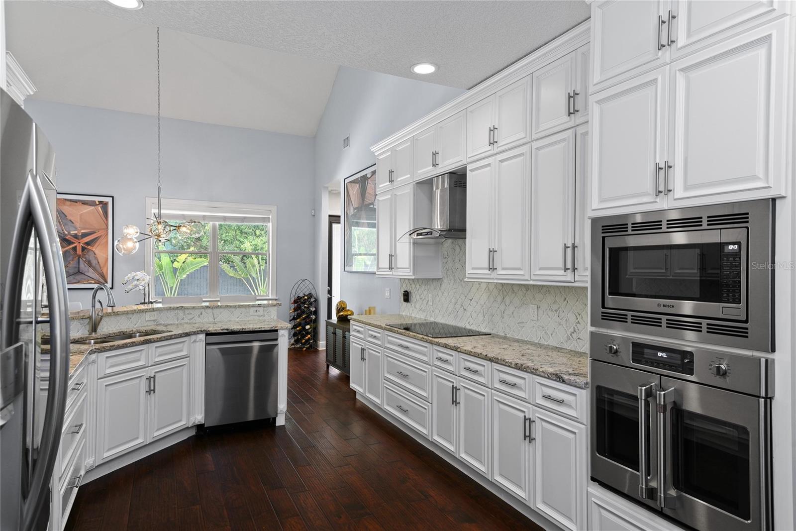 Image 16 of 46 For 1840 Bryan Avenue