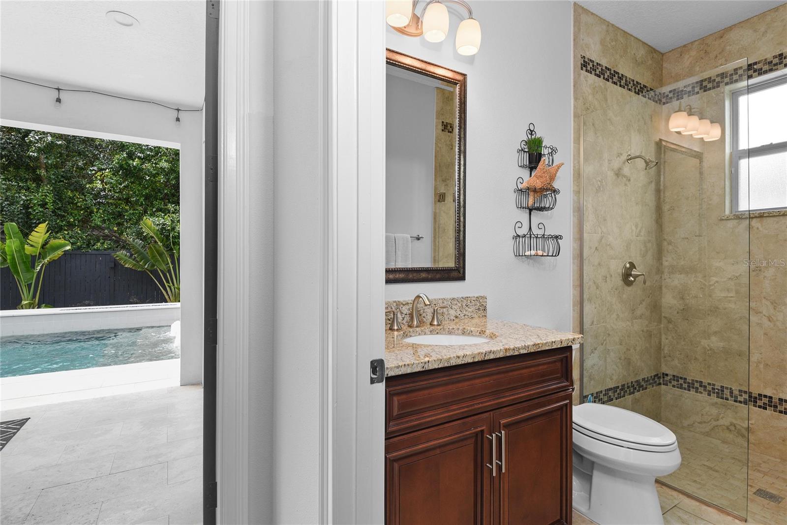 Image 24 of 46 For 1840 Bryan Avenue