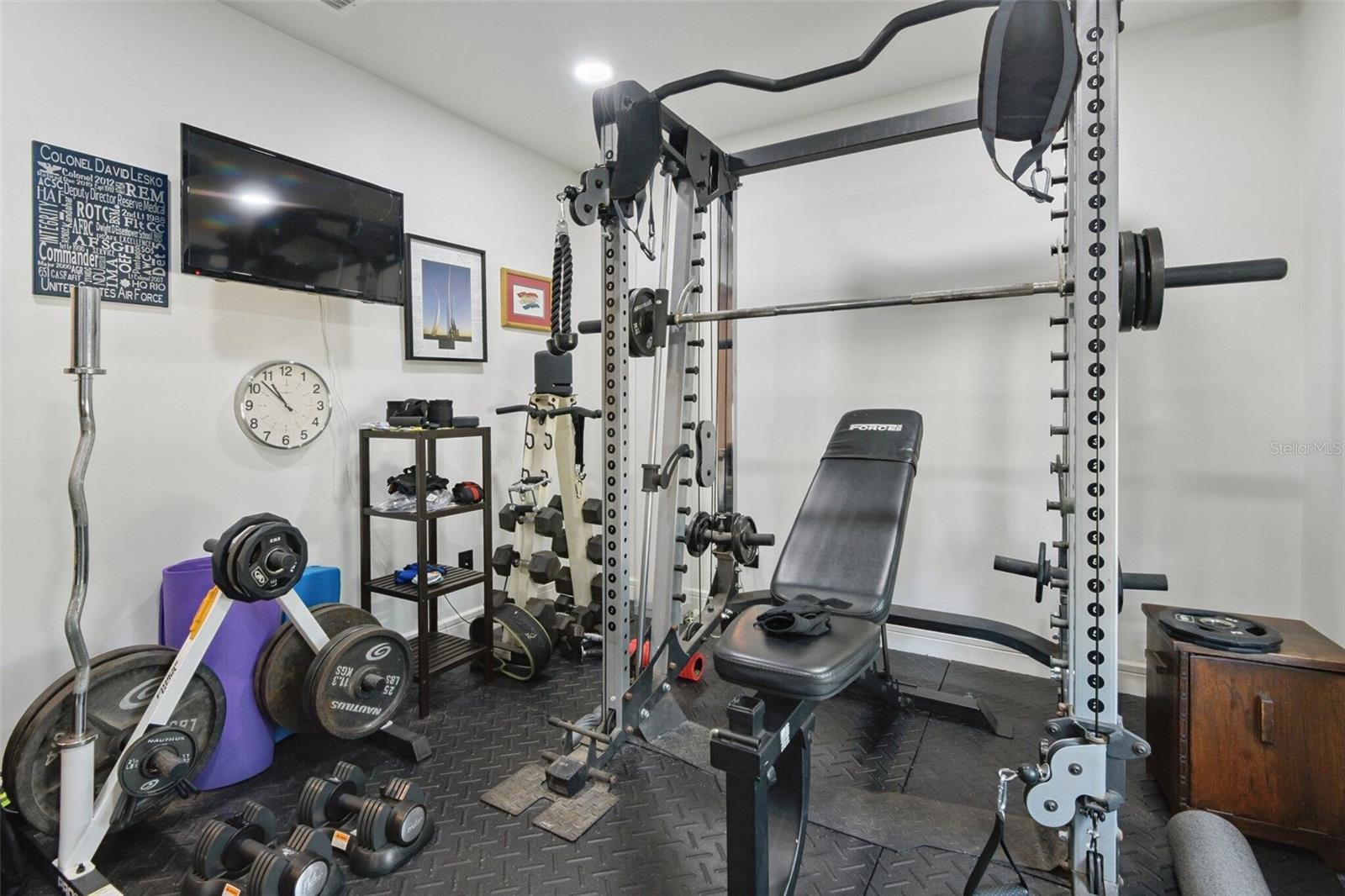 Image 38 of 82 For 1851 Royal Oak Place E