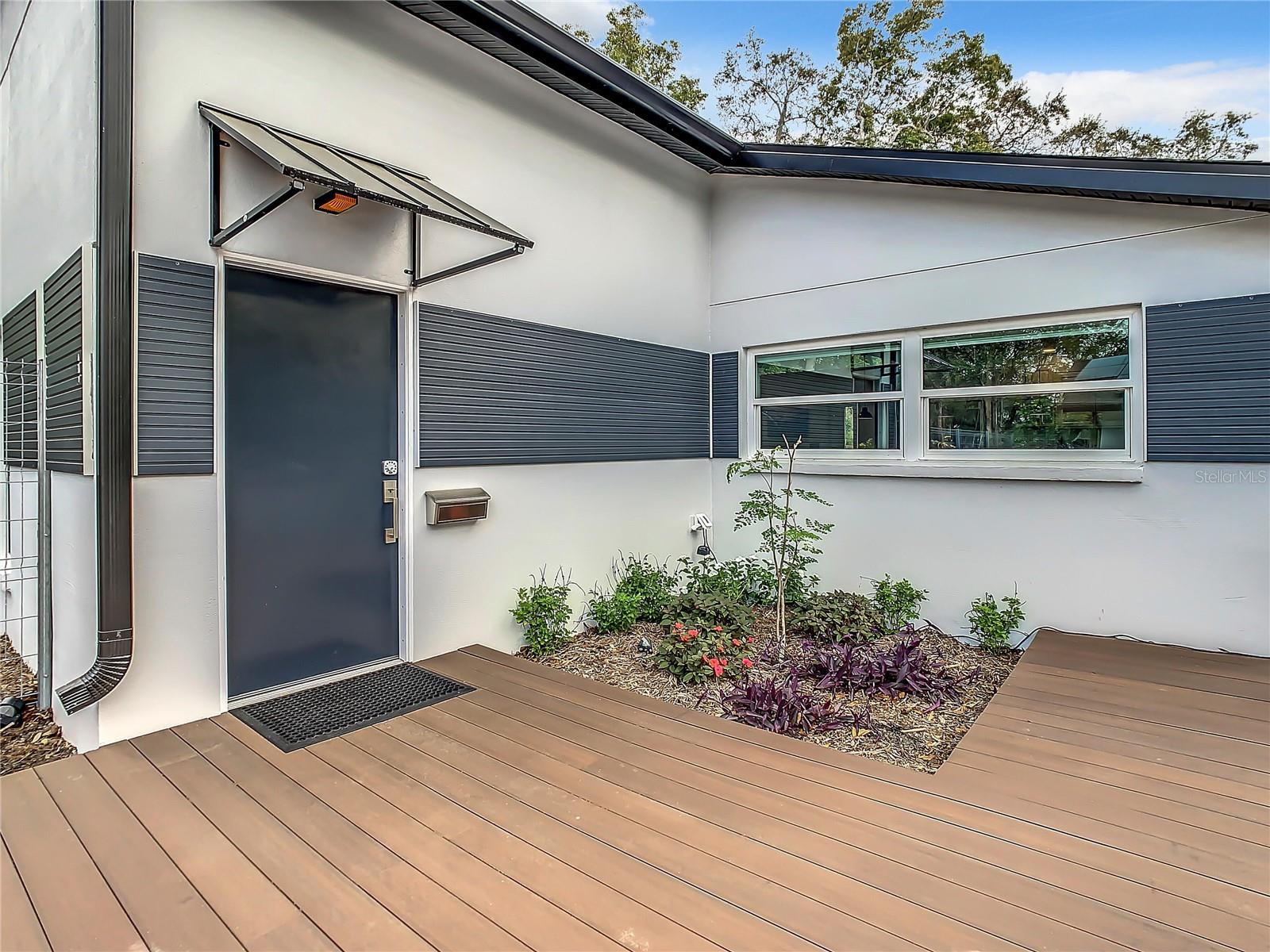 Image 66 of 82 For 1851 Royal Oak Place E