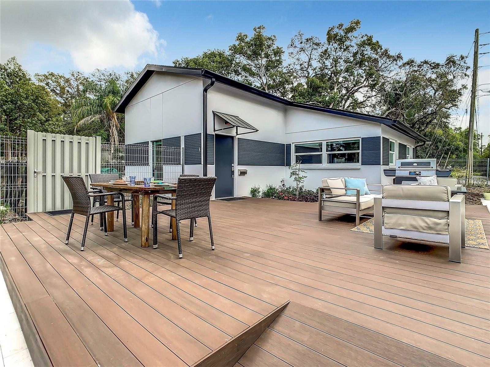 Image 69 of 82 For 1851 Royal Oak Place E