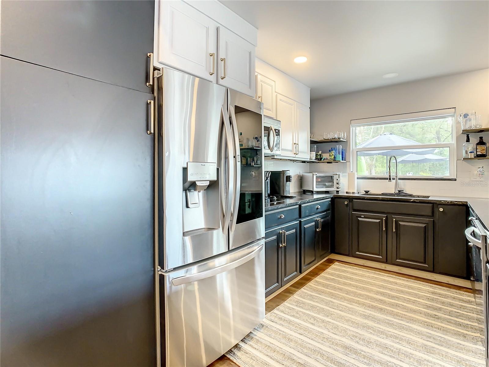 Image 81 of 82 For 1851 Royal Oak Place E