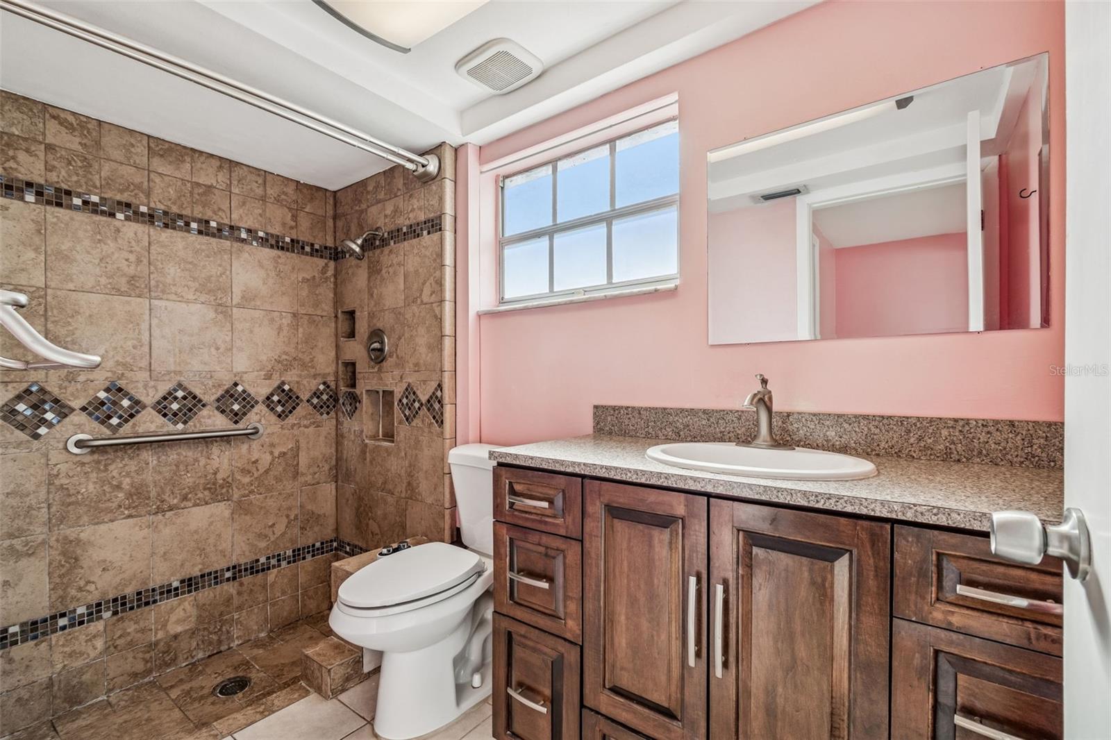 Image 20 of 45 For 8210 Clover Hill Loop