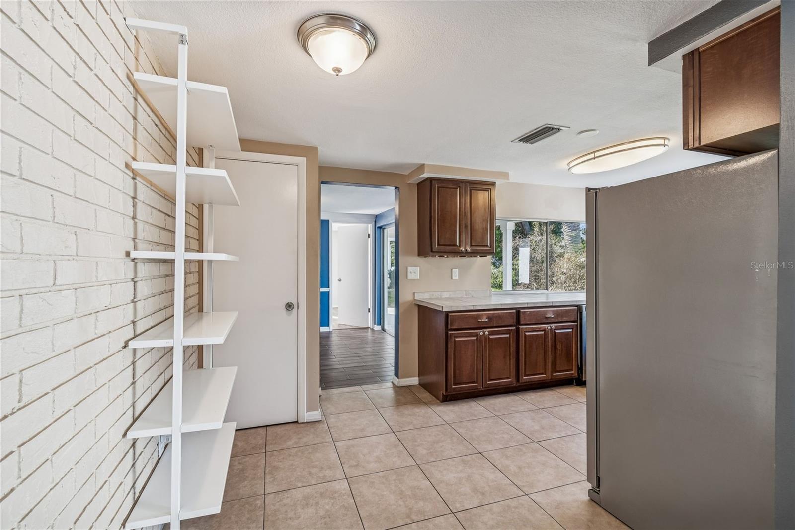 Image 25 of 45 For 8210 Clover Hill Loop