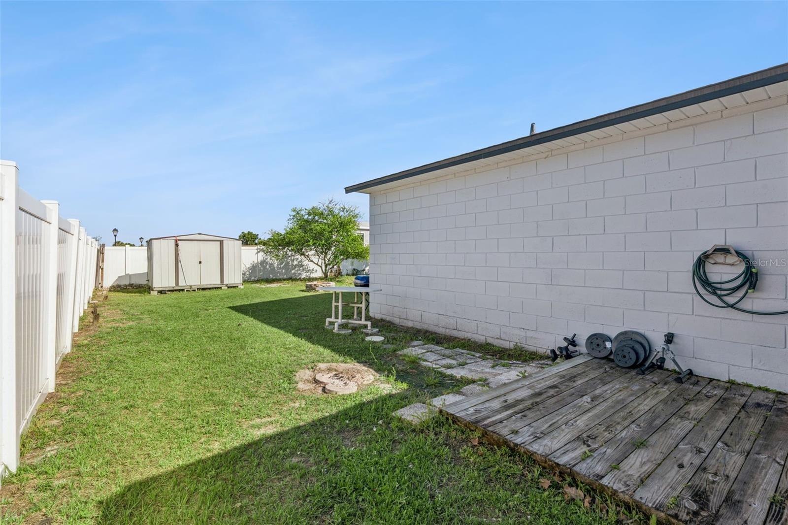 Image 21 of 26 For 23 Cayman Circle