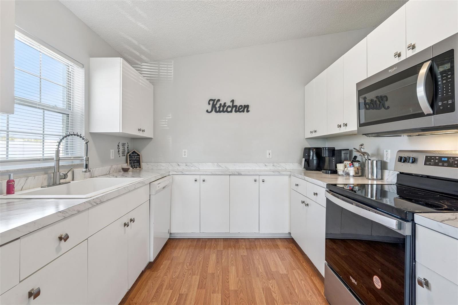 Image 9 of 26 For 23 Cayman Circle