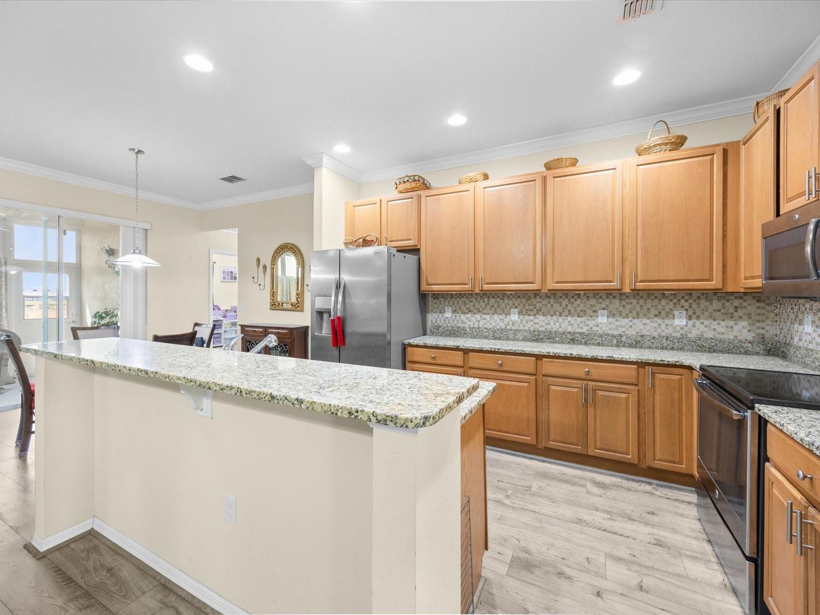 Image 12 of 42 For 307 Gladesdale Street