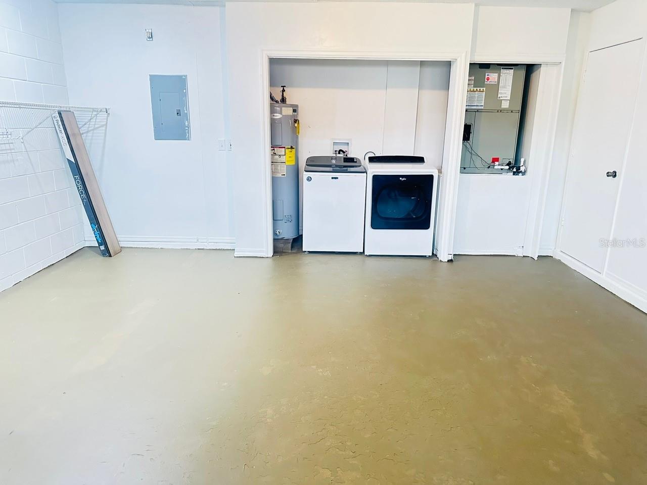 Image 16 of 44 For 11118 Einbender Road