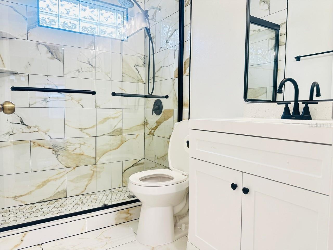 Image 19 of 44 For 11118 Einbender Road