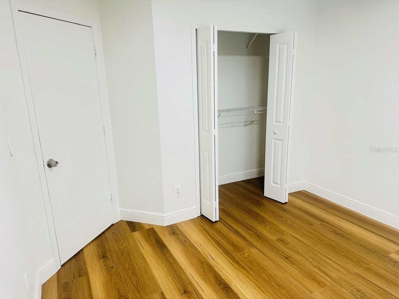 Image 32 of 44 For 11118 Einbender Road