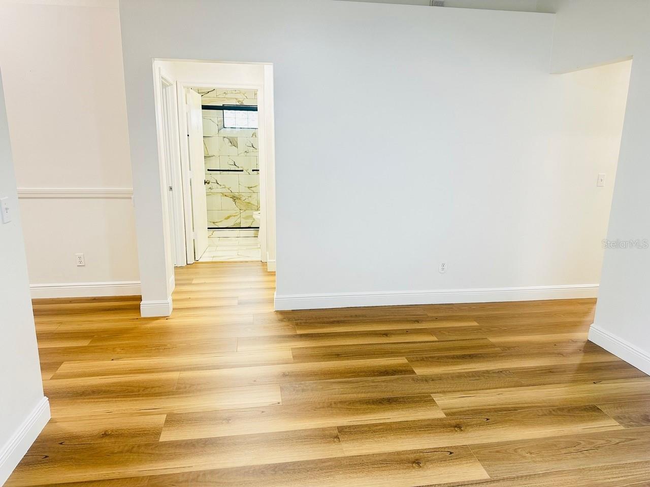 Image 6 of 44 For 11118 Einbender Road