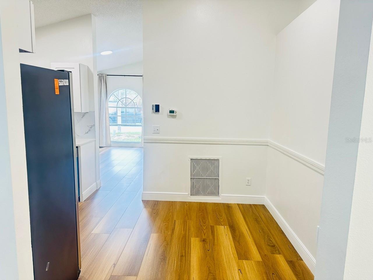 Image 7 of 44 For 11118 Einbender Road