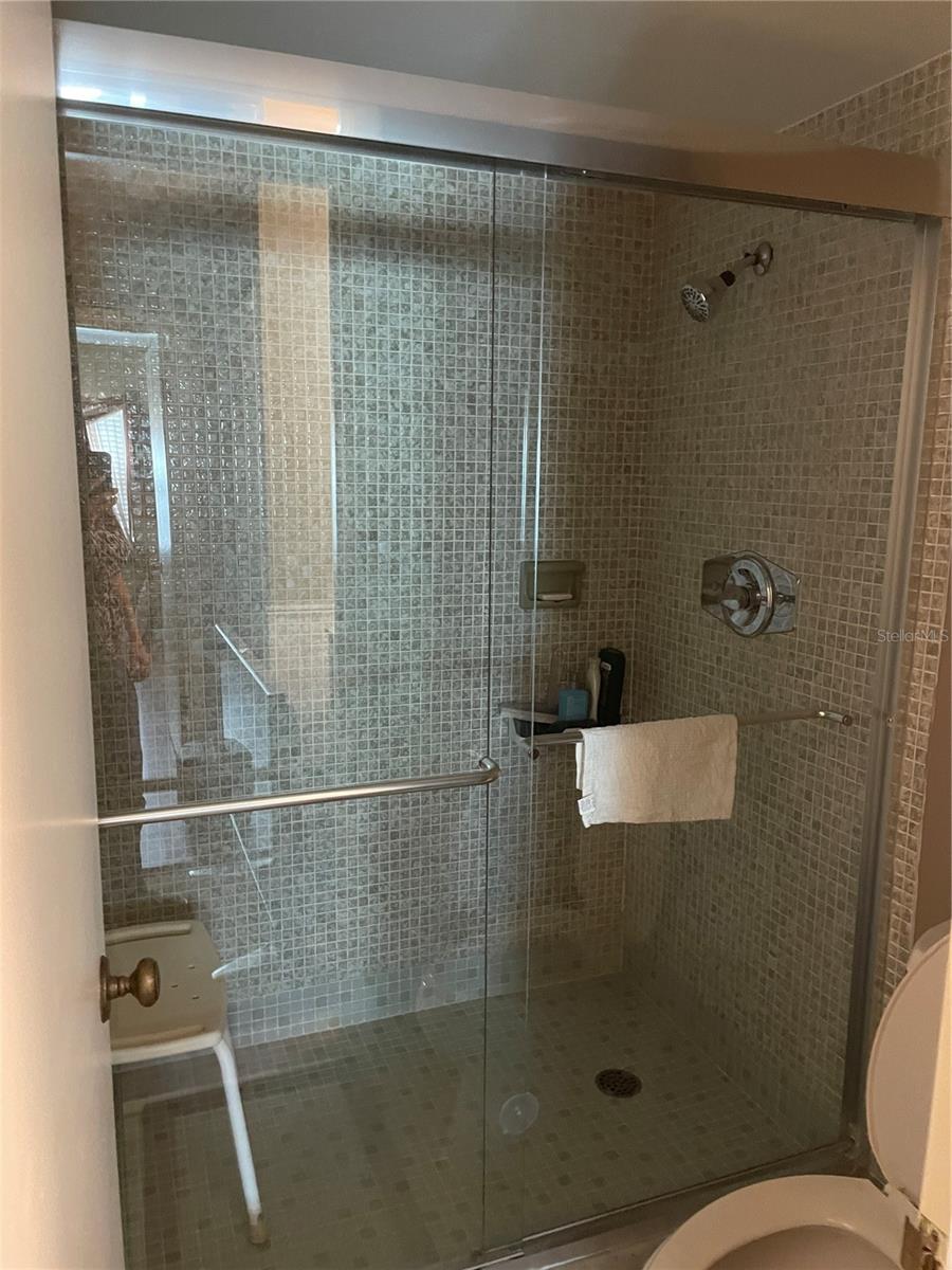 Image 11 of 16 For 2837 3rd Street 102