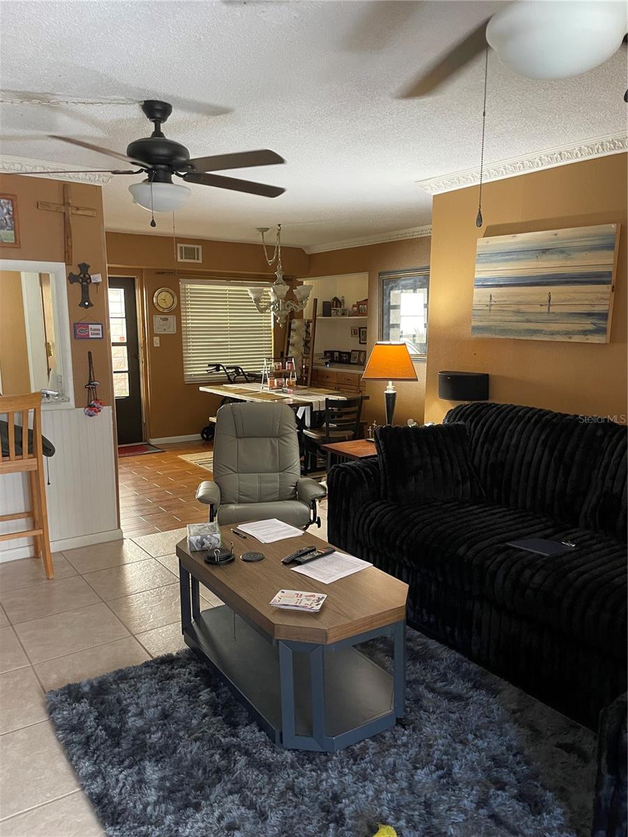 Image 6 of 16 For 2837 3rd Street 102