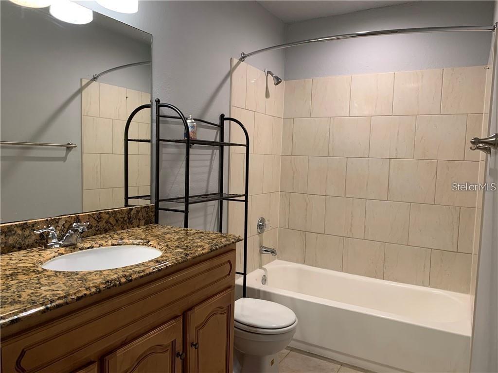 Image 6 of 14 For 232 Afton Square 110