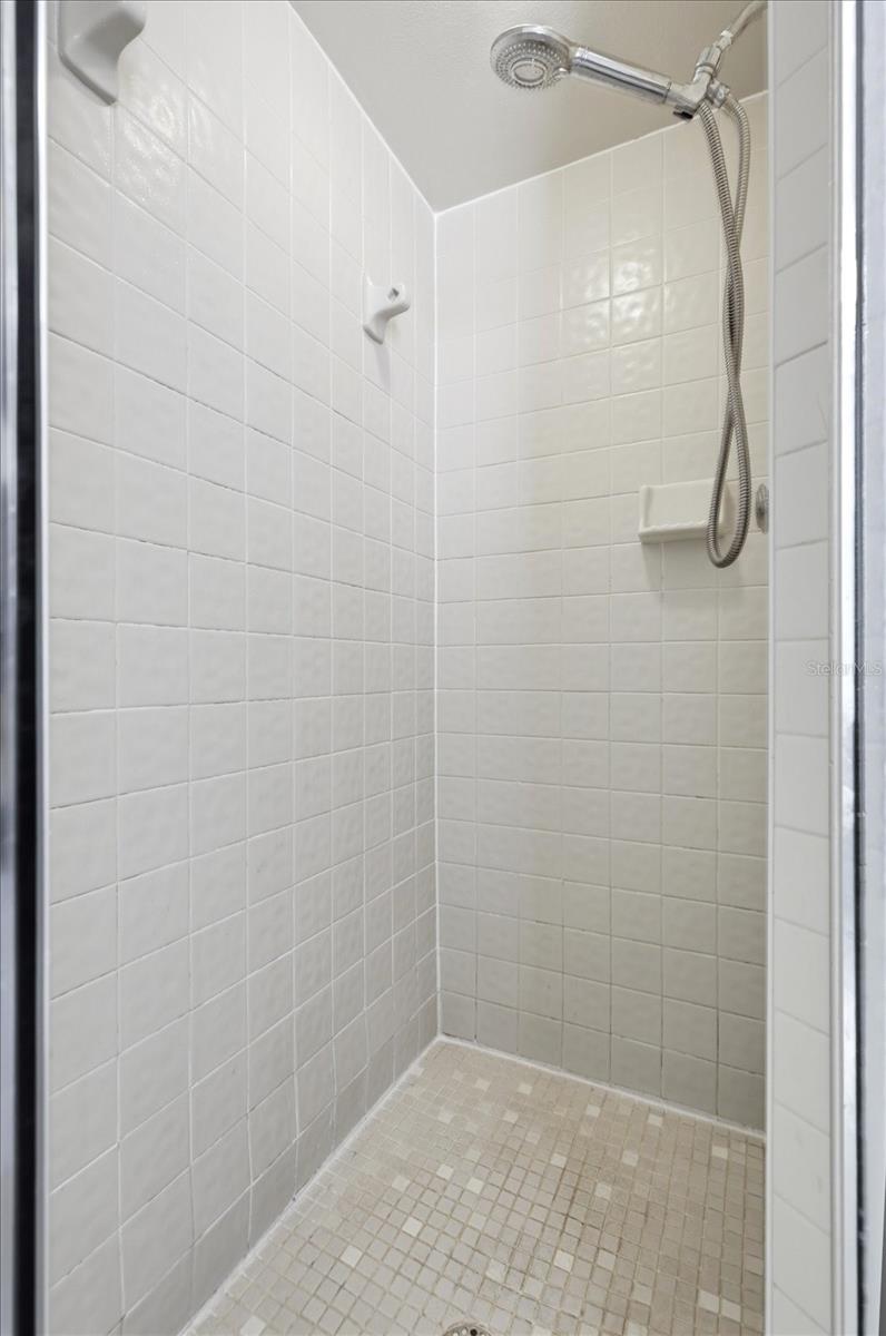 Image 22 of 39 For 2016 58th Circle S