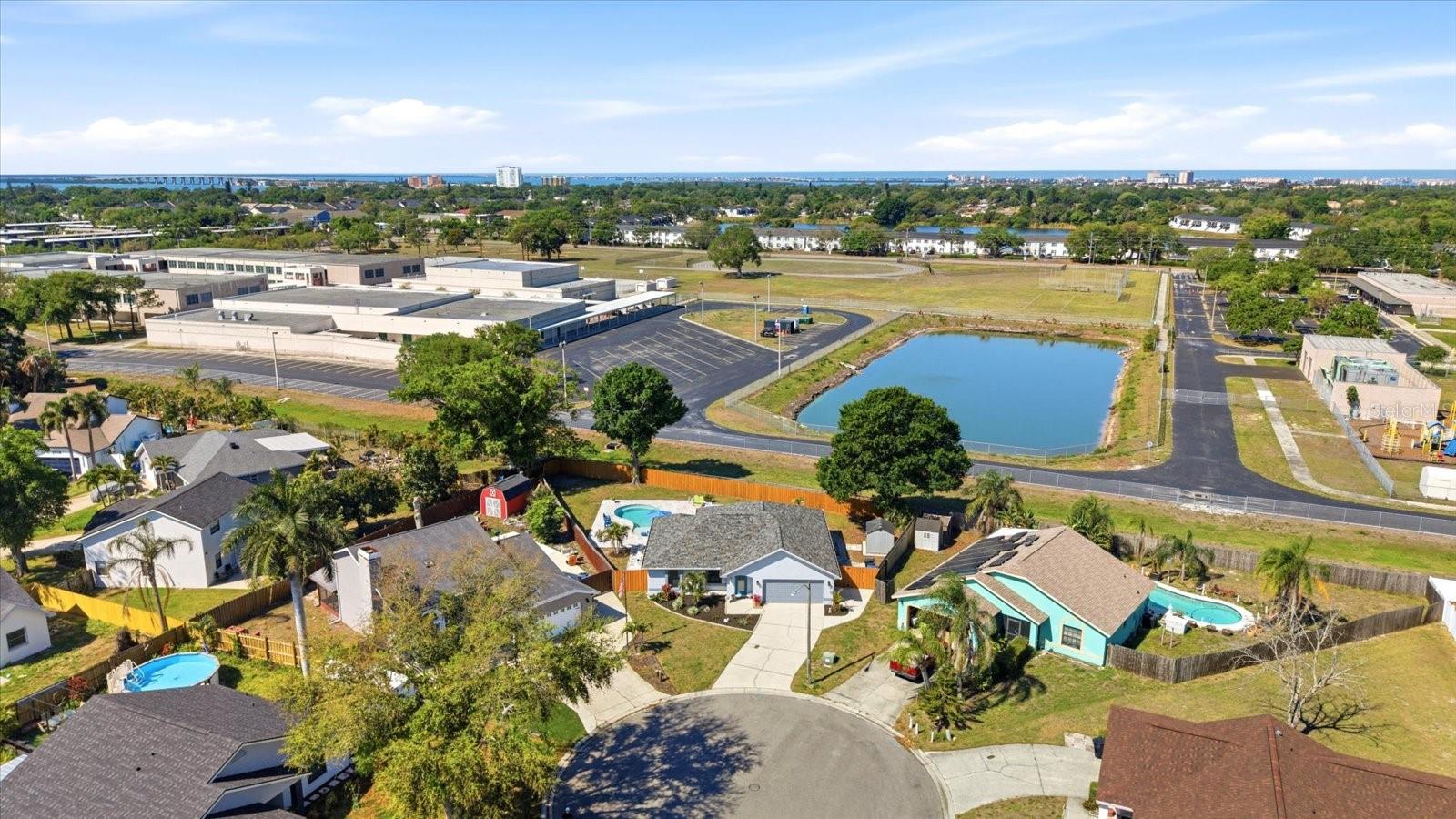 Image 33 of 39 For 2016 58th Circle S