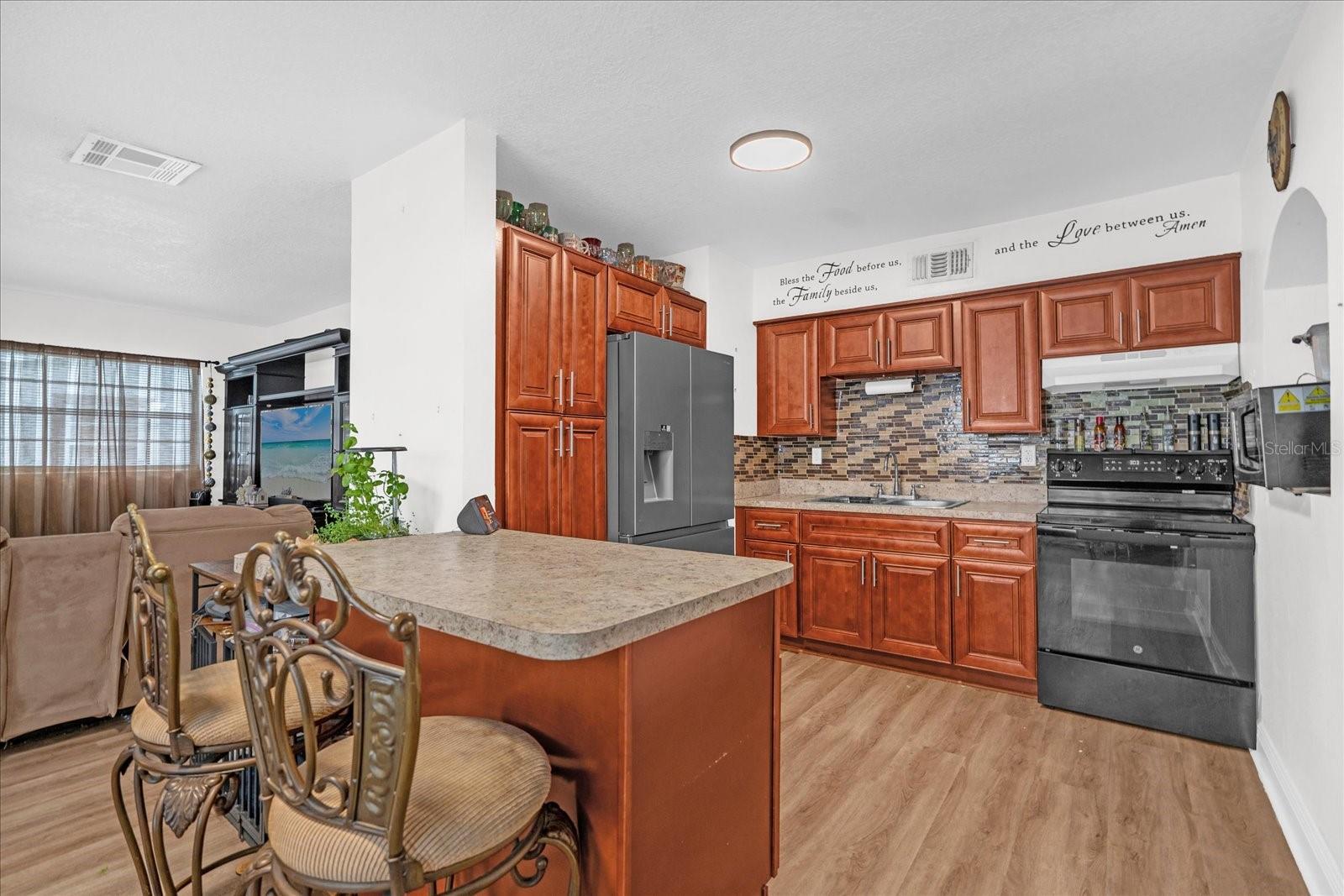 Image 2 of 16 For 7304 Pomelo Drive