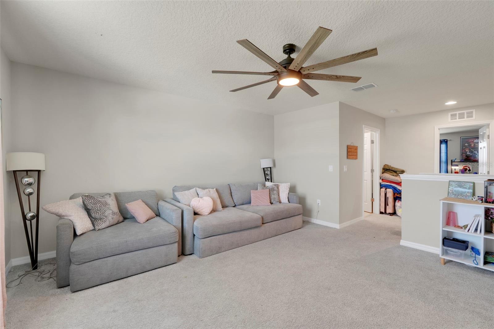 Image 17 of 38 For 1626 Regal River Circle