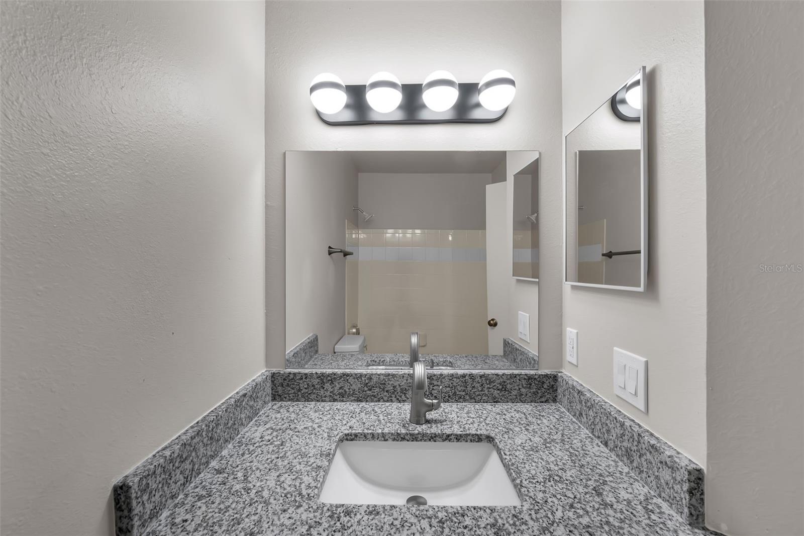 Image 21 of 29 For 3016 Parkway Boulevard 206