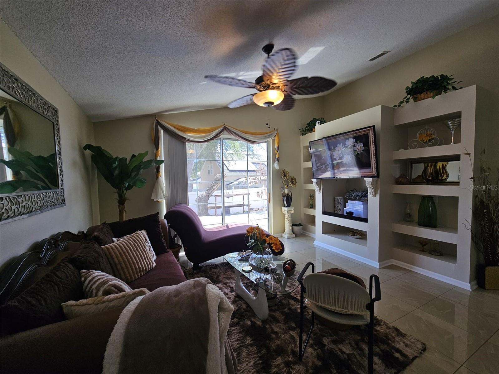 Image 11 of 30 For 15601 Autumn Glen Avenue