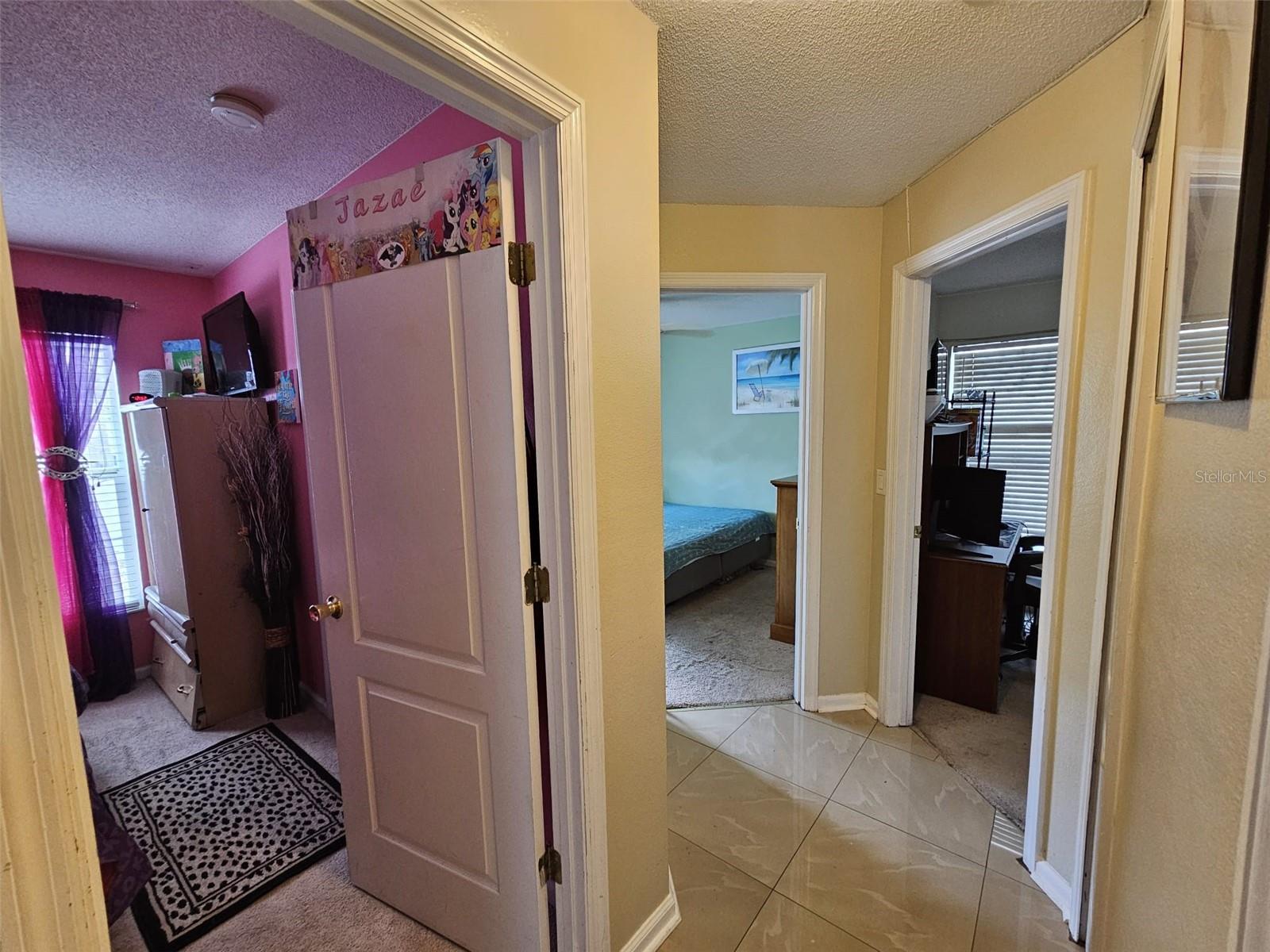 Image 21 of 30 For 15601 Autumn Glen Avenue