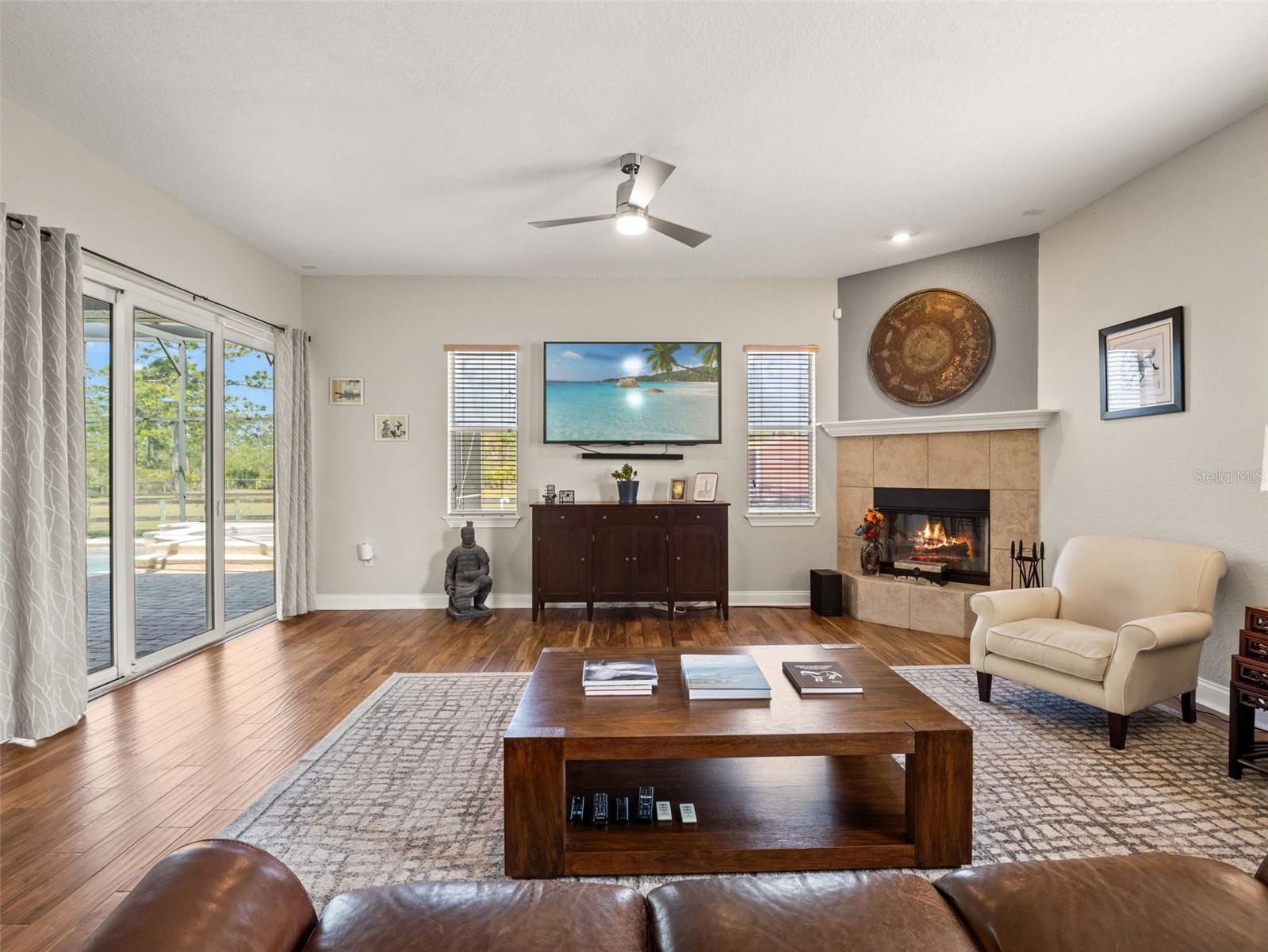 Image 18 of 56 For 20813 Peabody Street