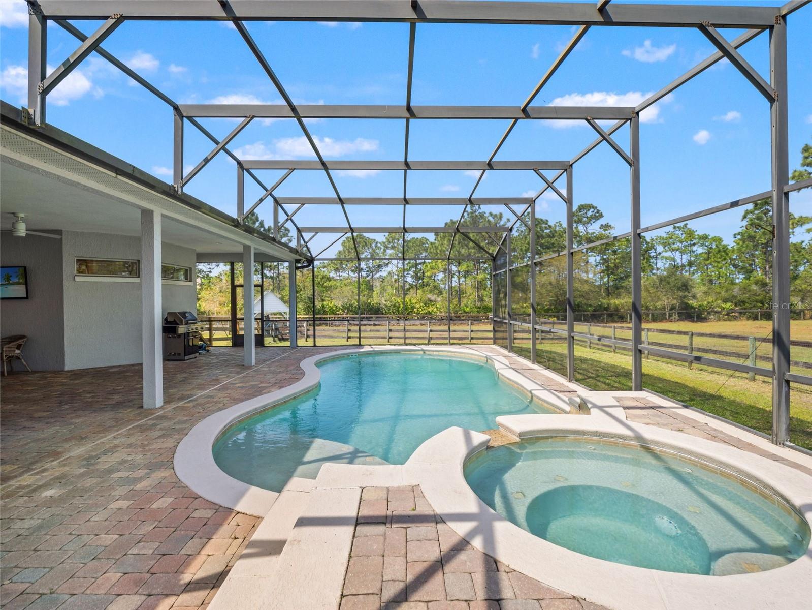 Image 39 of 56 For 20813 Peabody Street