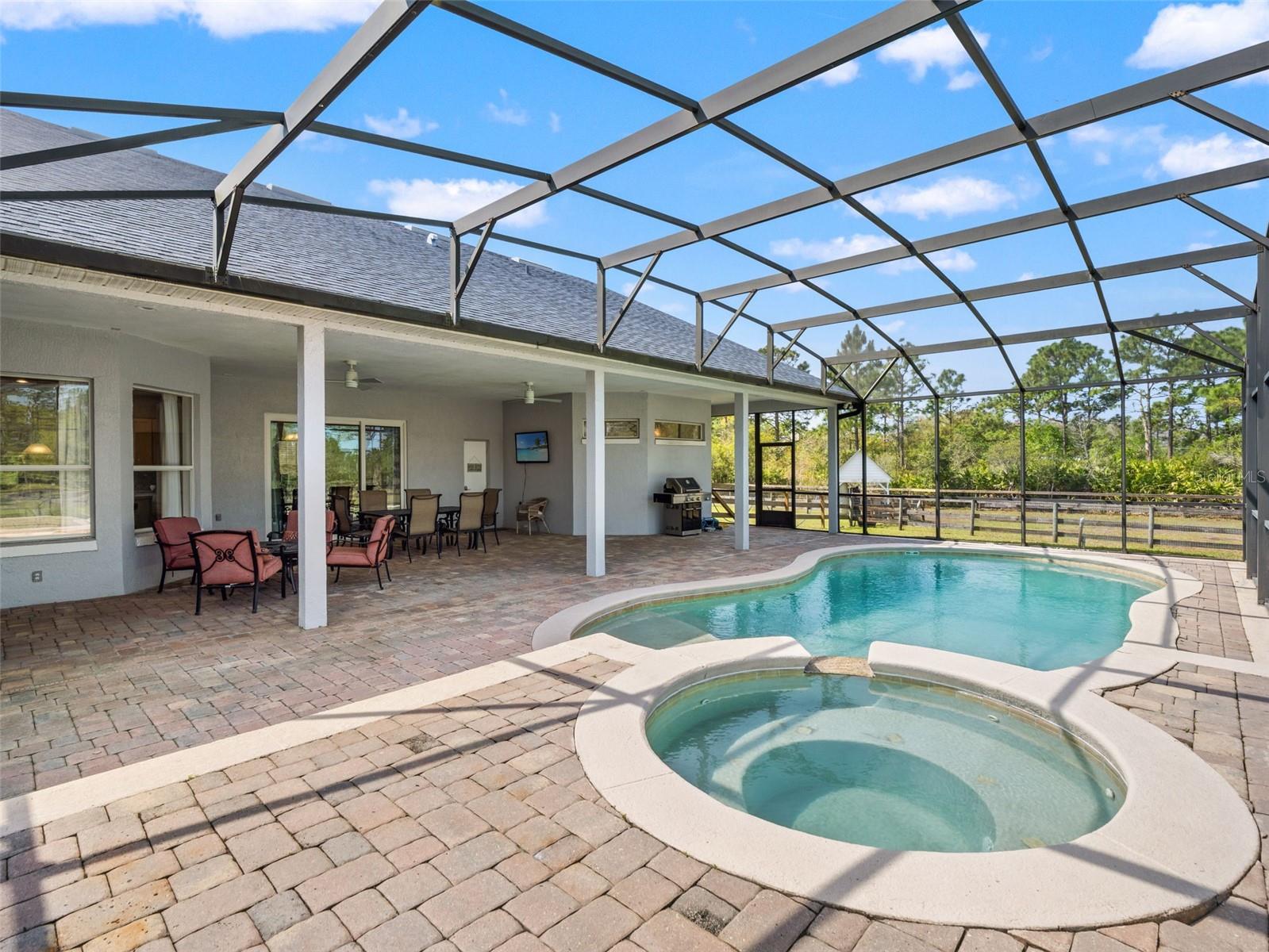 Image 4 of 56 For 20813 Peabody Street