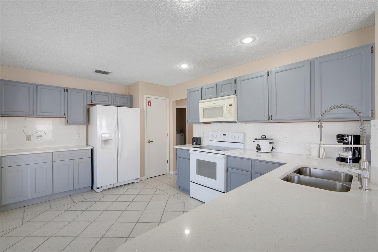 Image 11 of 40 For 8607 Knottingham Drive