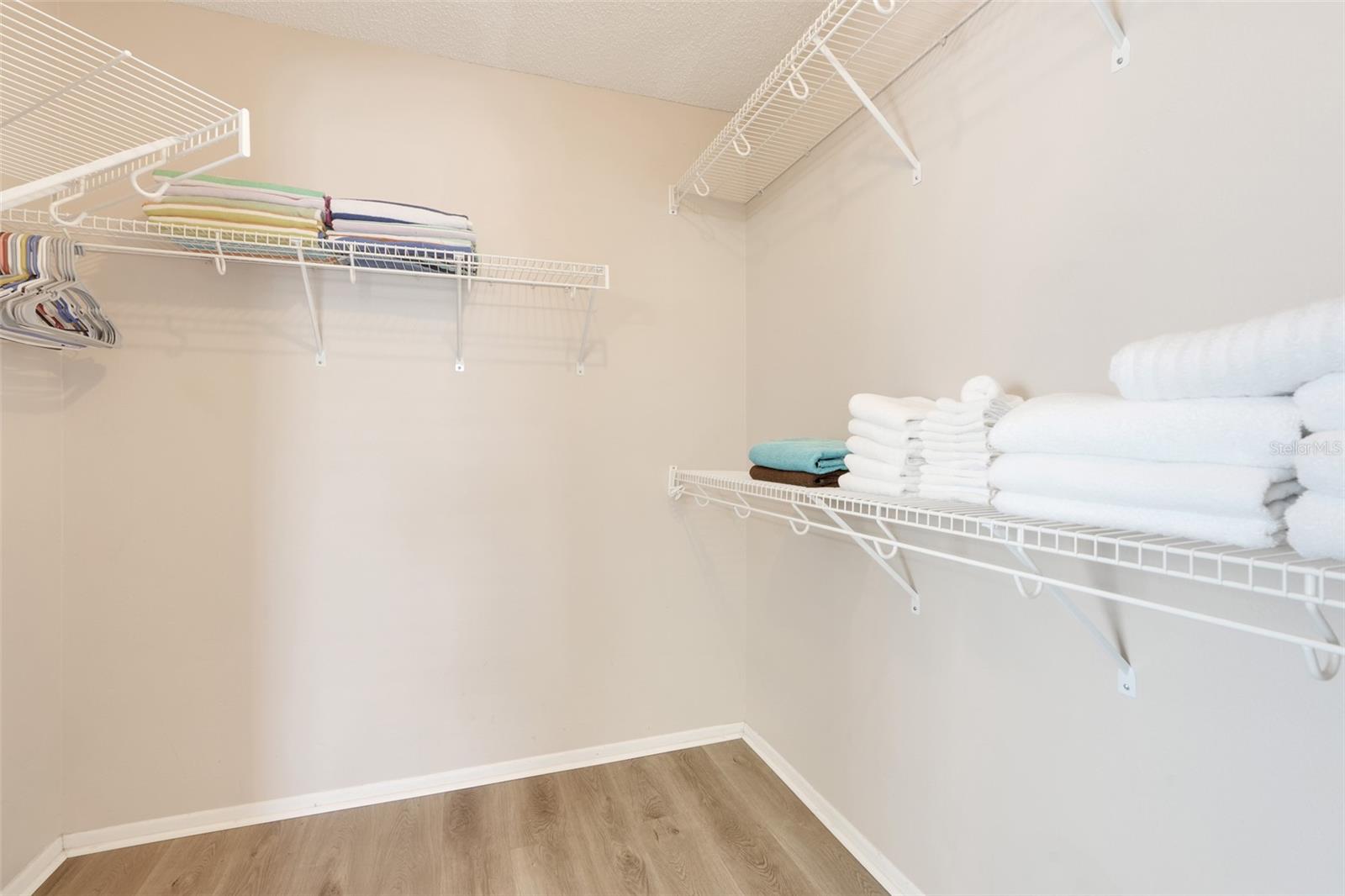 Image 20 of 40 For 8607 Knottingham Drive