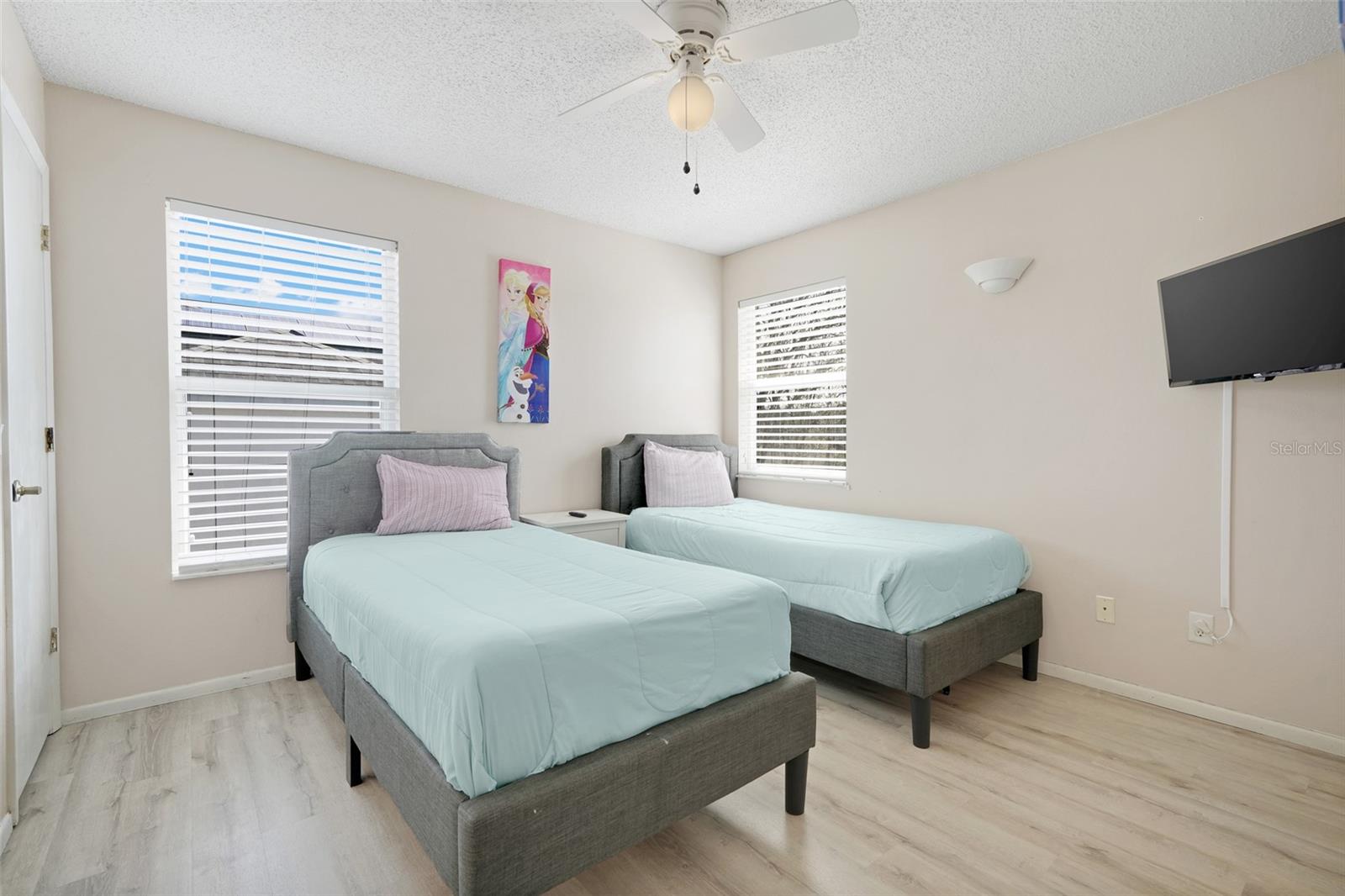 Image 29 of 40 For 8607 Knottingham Drive