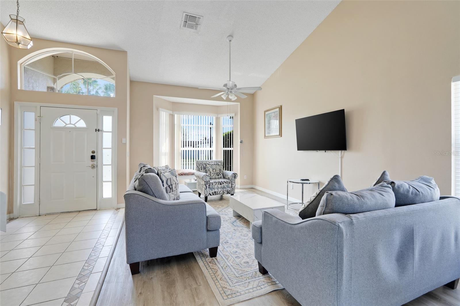 Image 5 of 40 For 8607 Knottingham Drive