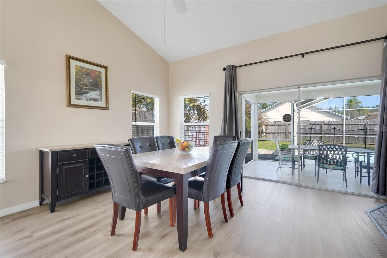 Image 9 of 40 For 8607 Knottingham Drive