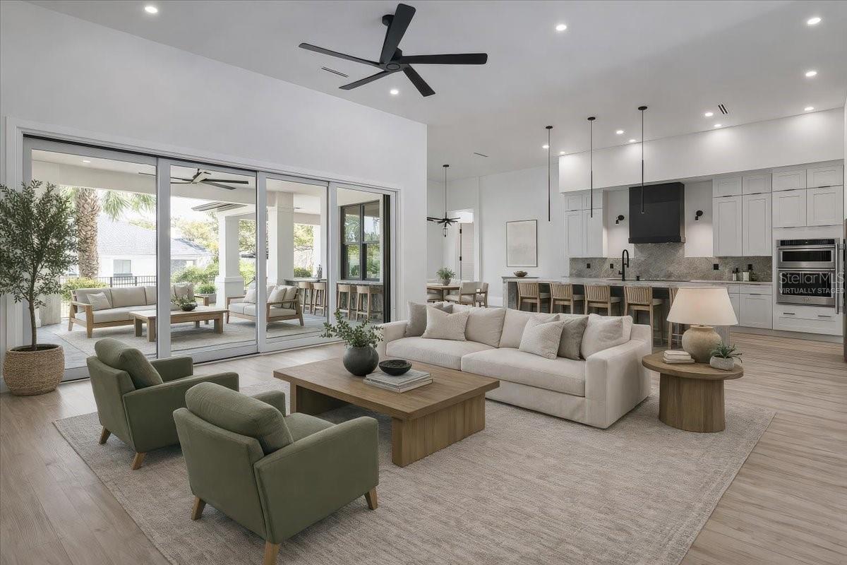 Image 17 of 66 For 13 Old Oak Drive N