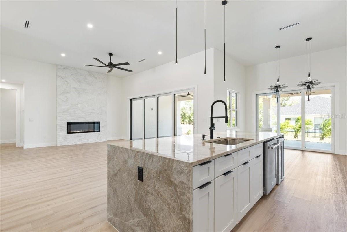 Image 26 of 66 For 13 Old Oak Drive N