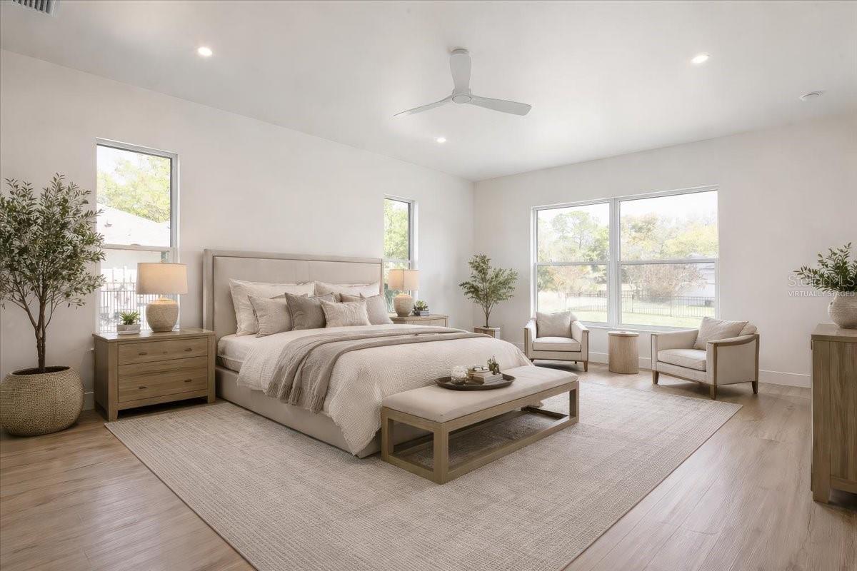 Image 32 of 66 For 13 Old Oak Drive N