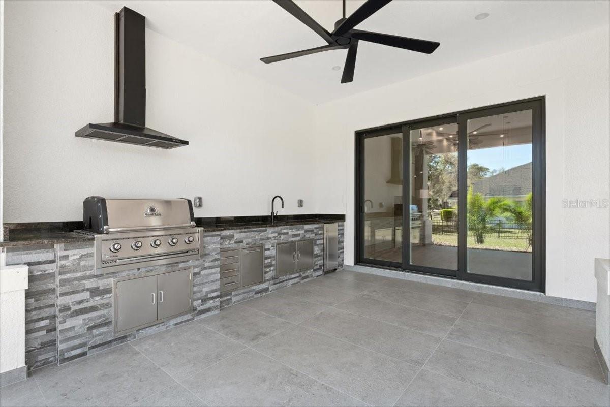 Image 51 of 66 For 13 Old Oak Drive N